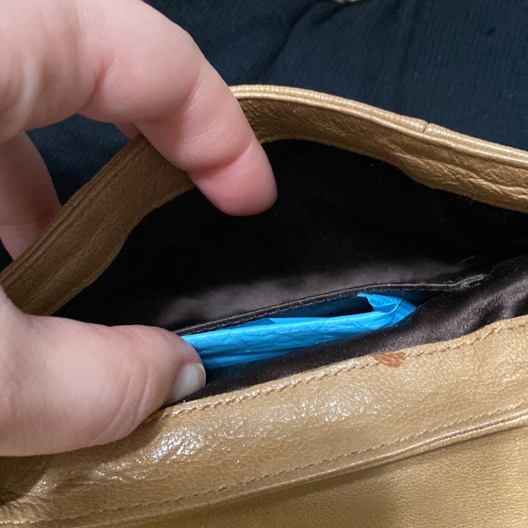 Yves Saint Laurent small bag - Picture 10 of 10